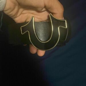 Dont want it anymore true religion belt size 41 40